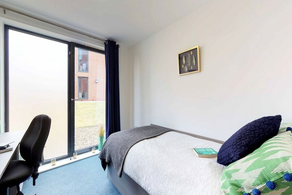 Фото 166919390004