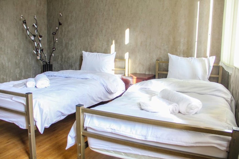 Фото Mr Alex Hostel