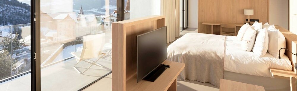 Фото Schgaguler Hotel