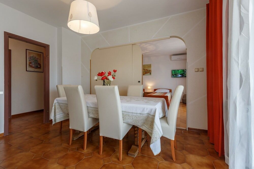 Фото Villa Nina Apartments