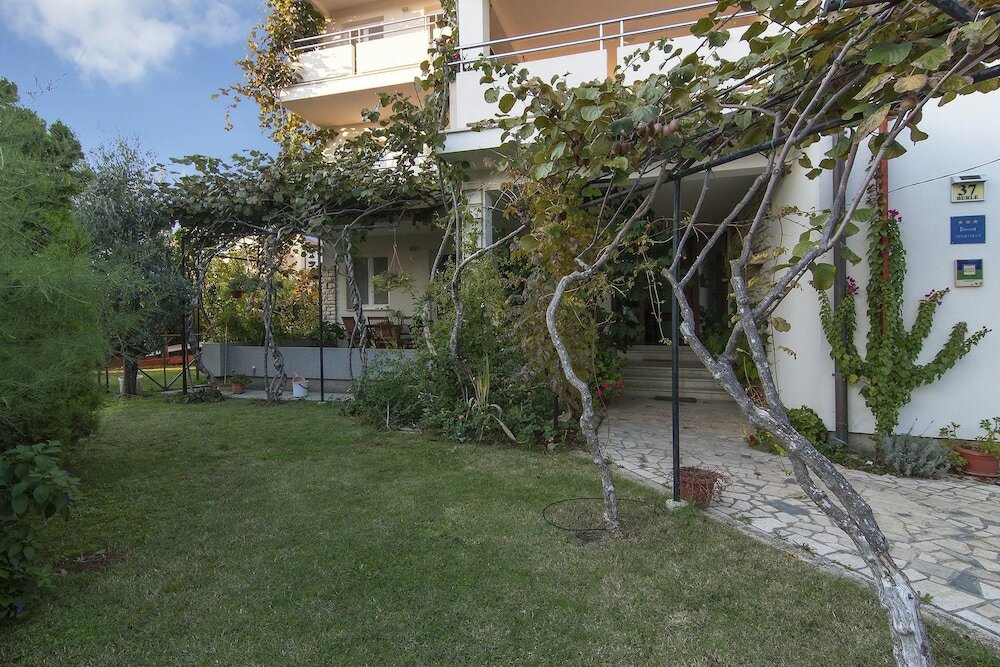 Фото Apartments Levan Ceja