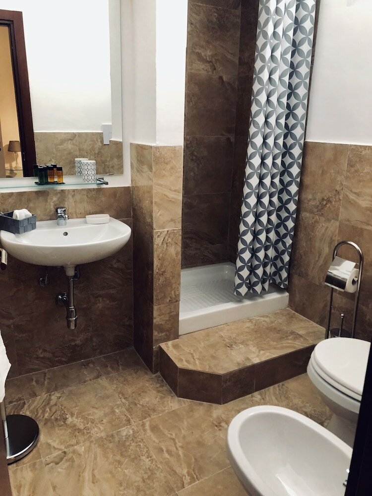 Фото Charme 93 Principe di Belmonte