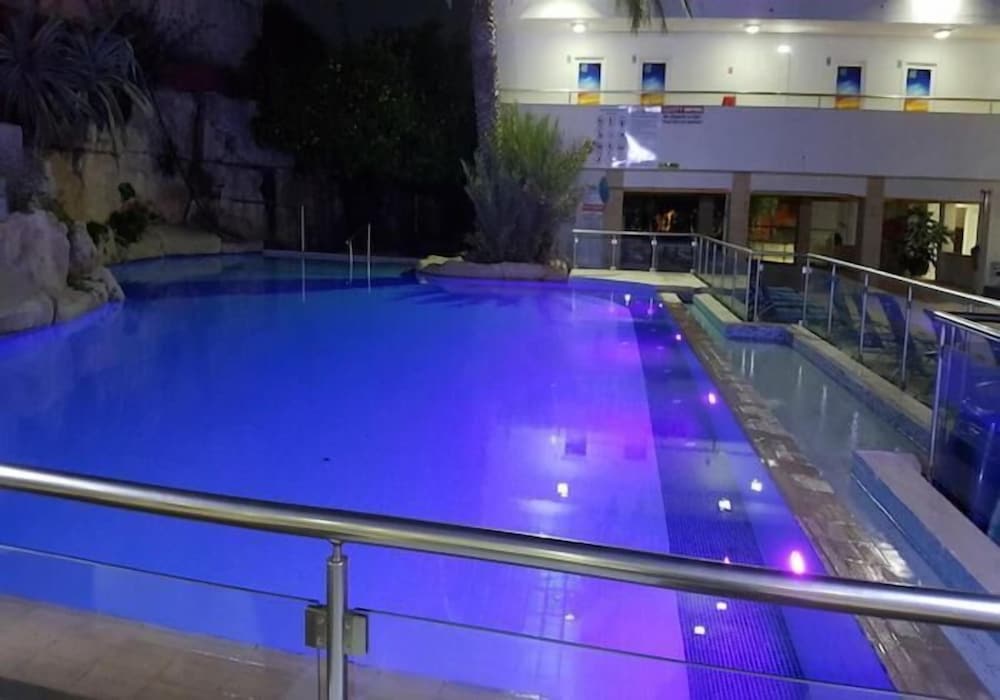 Фото Thomas Apartments