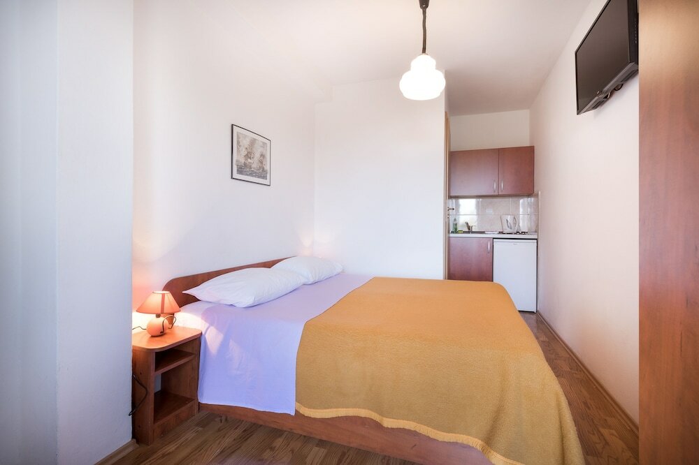 Фото Pansion Lovac