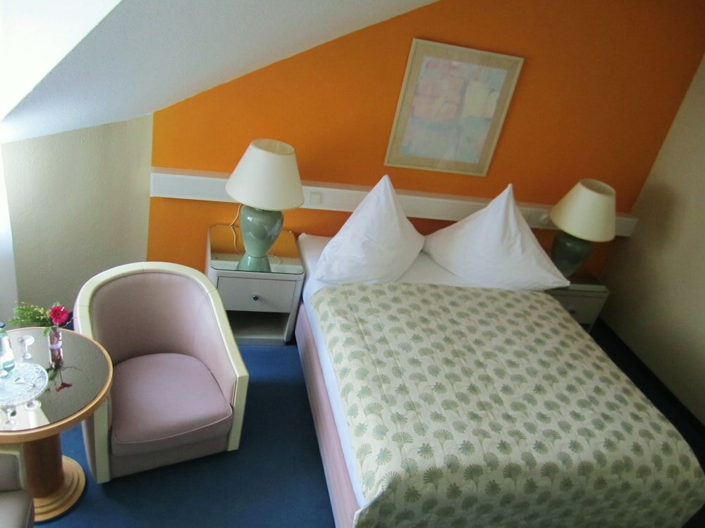 Фото Hotel Ilmenauer Hof