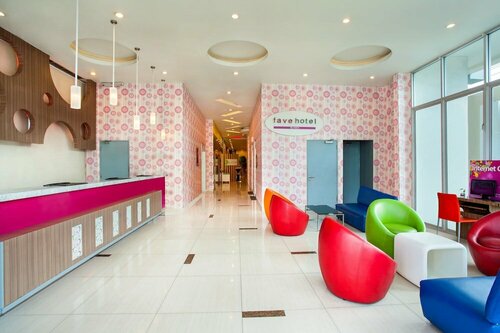 Отель Favehotel Manahan в Суракарте