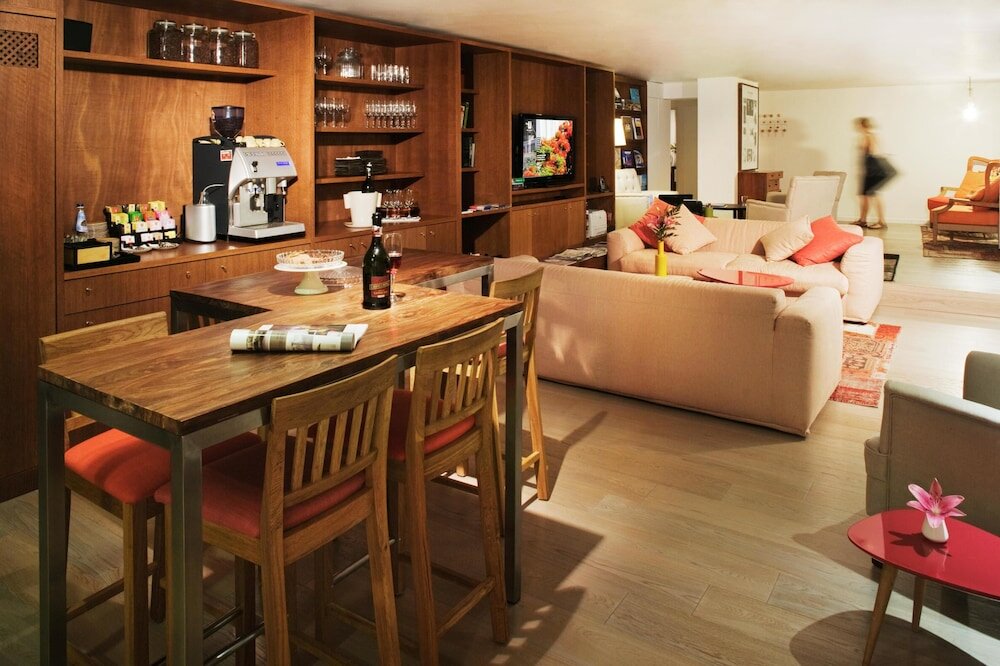 Фото The Rothschild 71