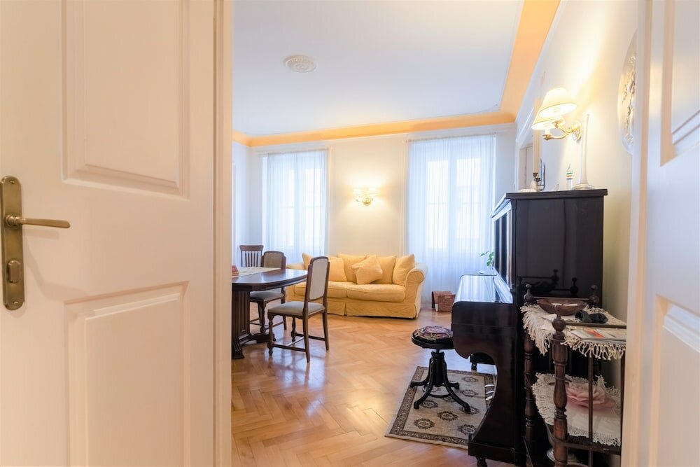 Фото Emporio di Joyce