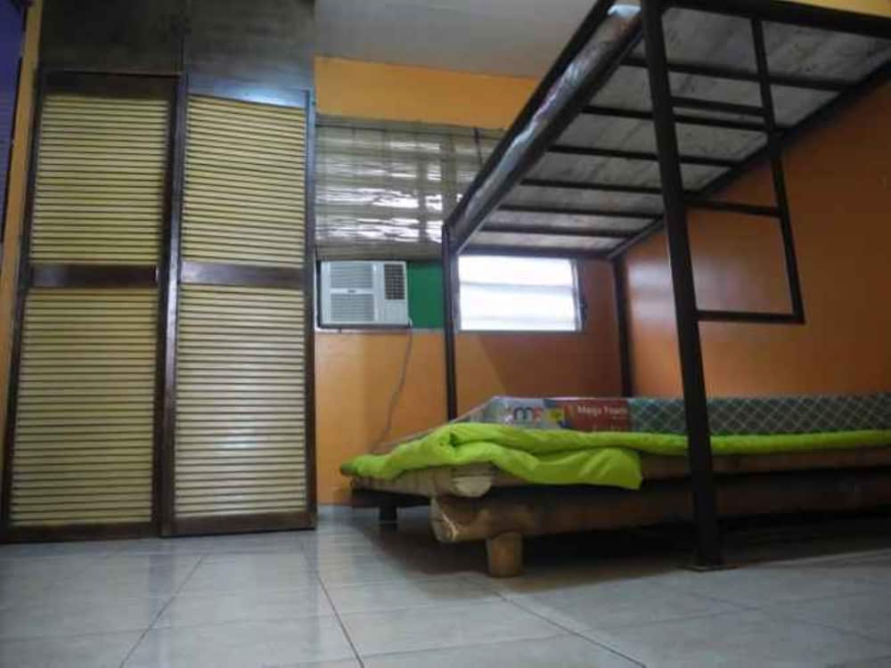 Фото Cebu Hostel and Glamping