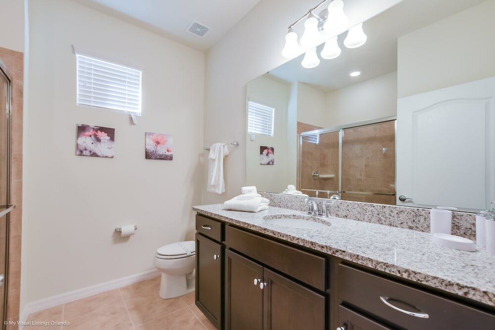 Фото 6 Bed 5 Ba Villa with Game Room, Pool & SPA