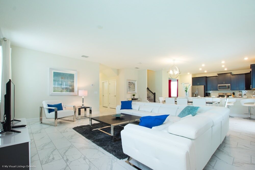 Фото 6 Bedroom Fiji Model at Champions Gate