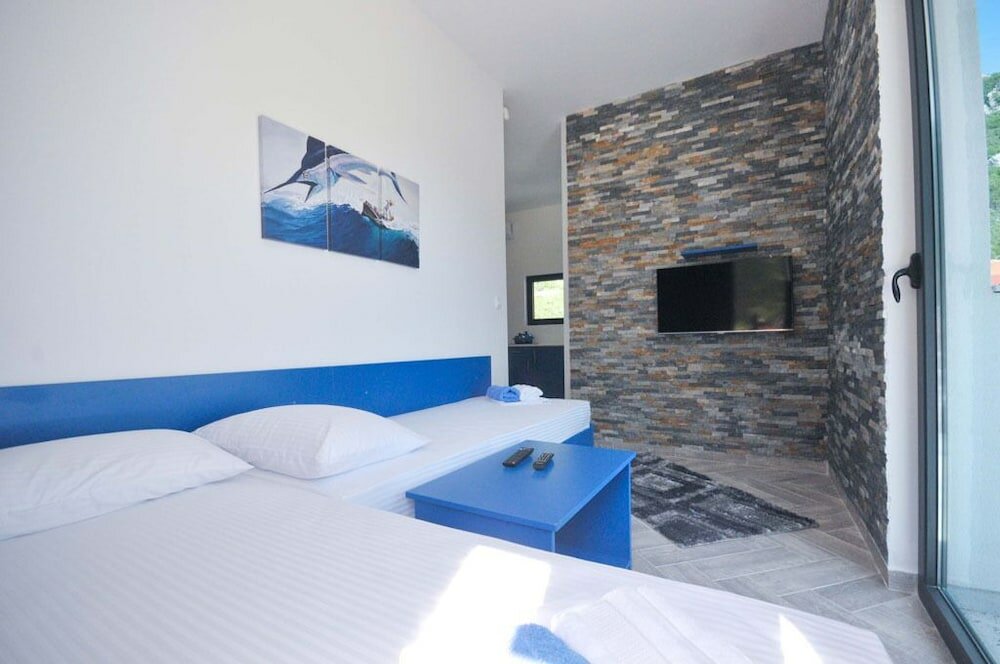 Фото Apartments Jadranski Biser