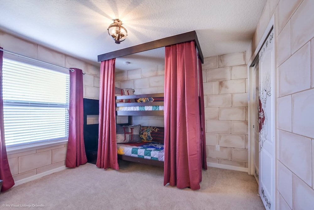 Фото 6 Bed 5 Ba Villa with Game Room, Pool & SPA