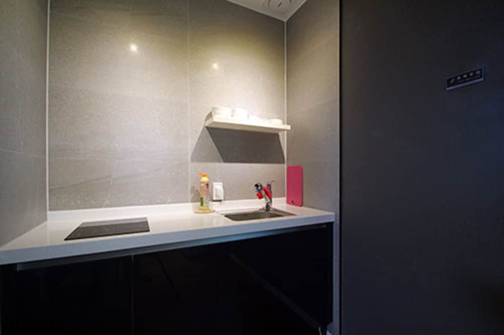 Фото Hotel Frenchcode