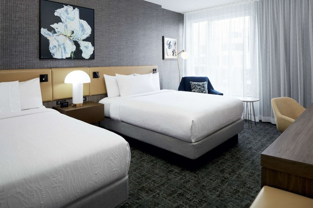 Фото Homewood Suites by Hilton Montreal Midtown, Quebec, Canada