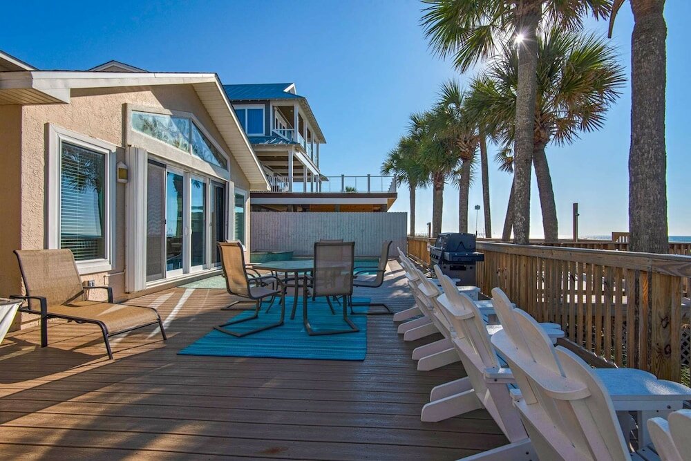 Фото Parrotdise on the Gulf