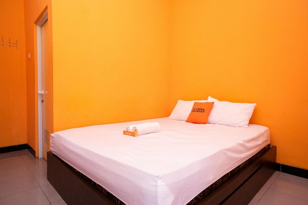 Фото KoolKost Syariah near Transmart Tegal