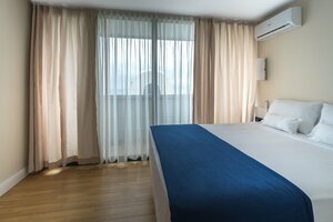 Гостиница Orbi City Hotel