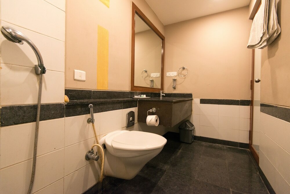 Фото FabHotel Santhome Inn