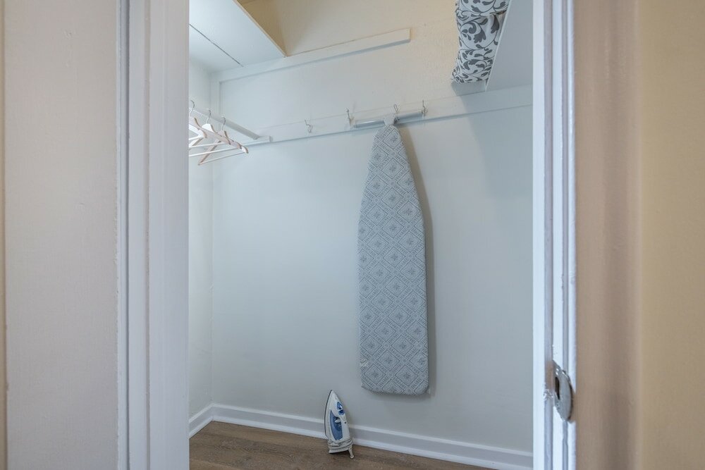 Фото Luxurious Studio City Home