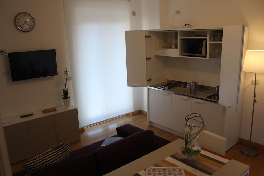 Фото Le Residenze di VIA Lo Re