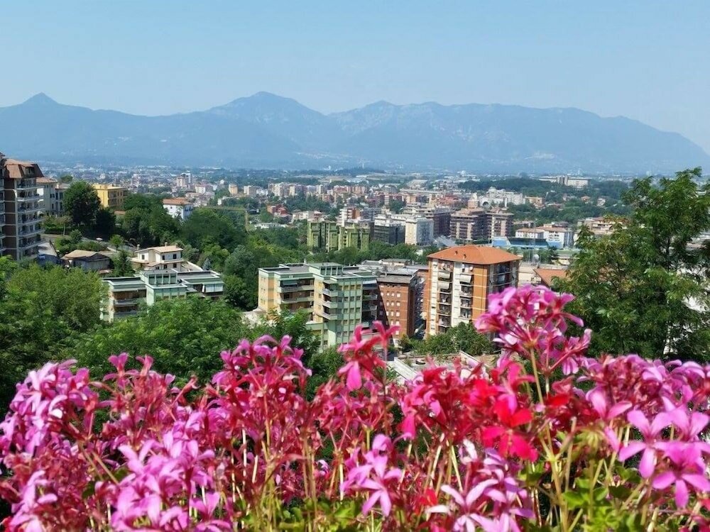 Фото Astor Hotel