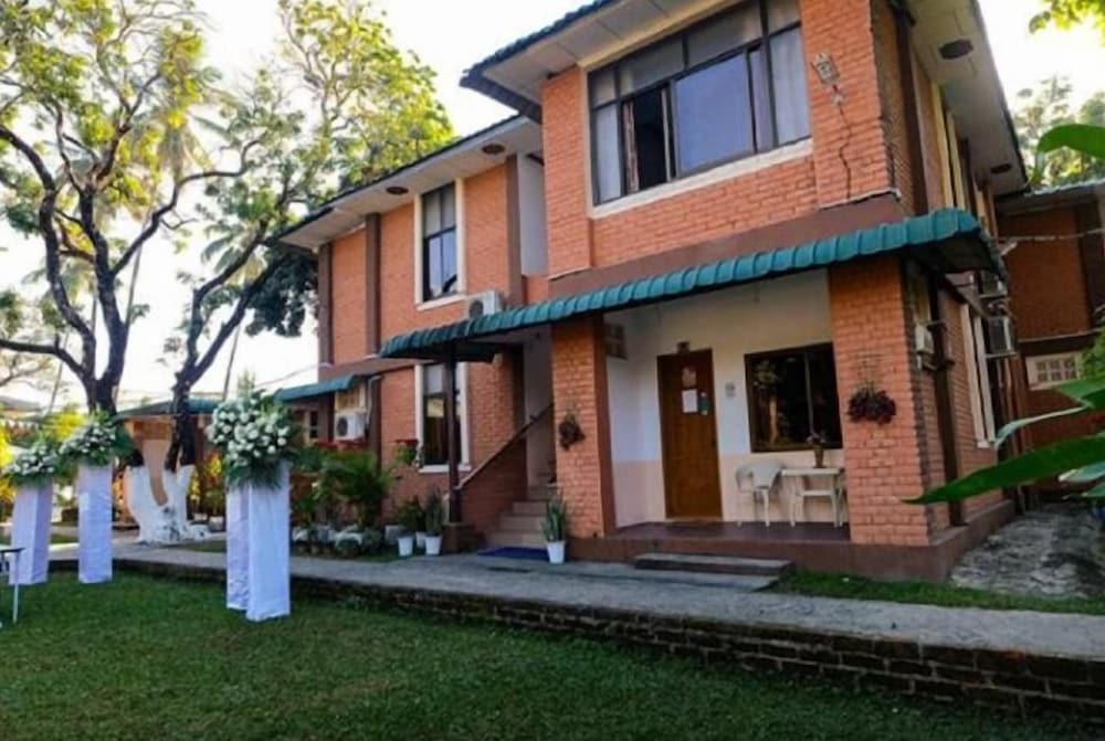 Фото Wun Tawp Garden Hotel