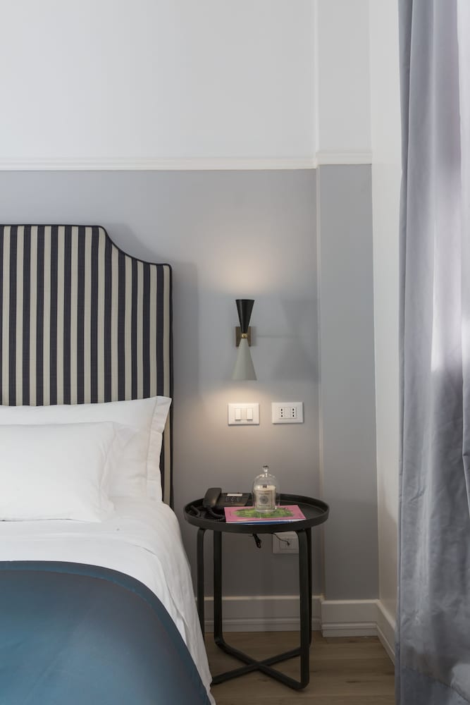 Фото Favilla Hotel di Charme