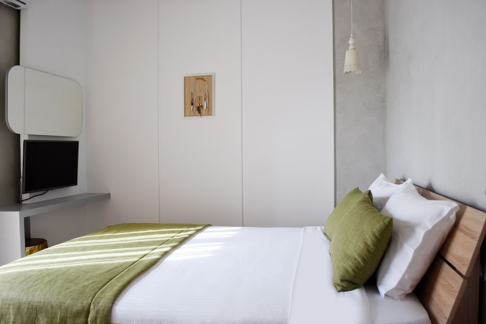 Фото Armonia Deluxe Apt Must