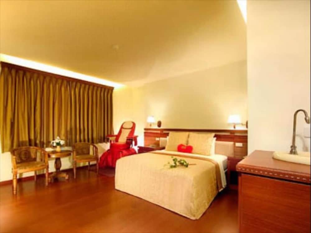 Фото England Motel