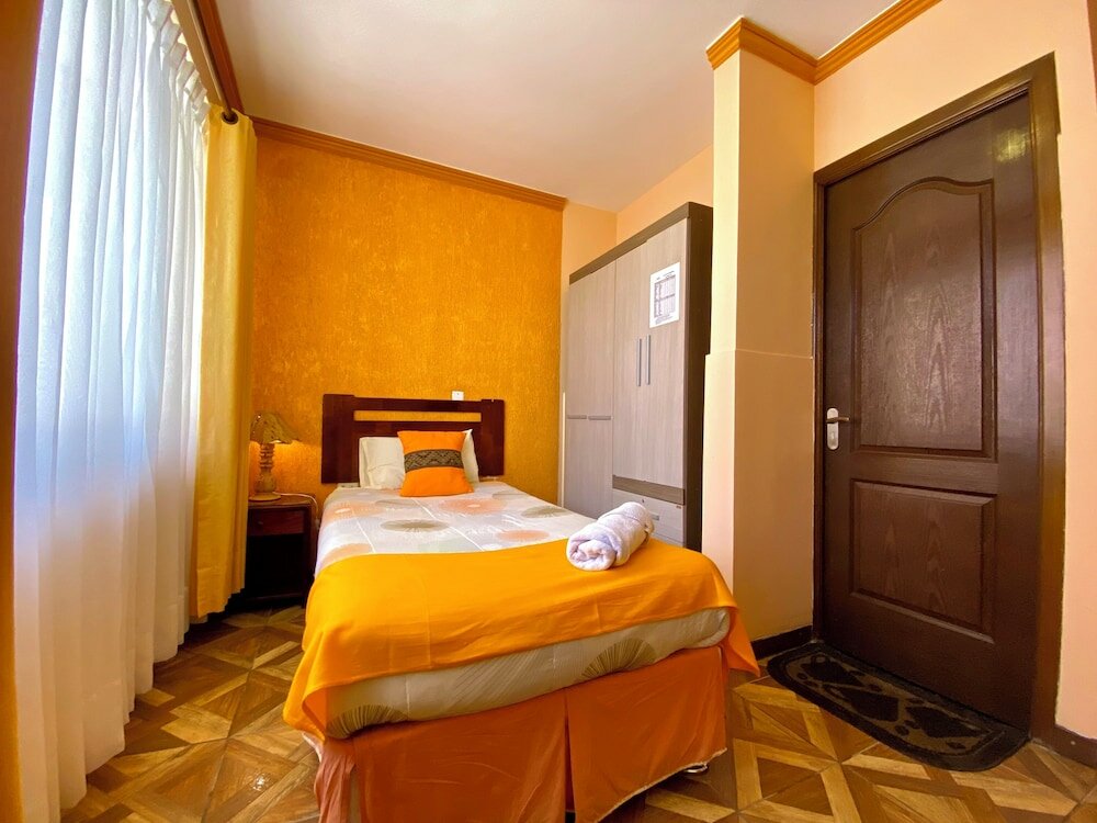 Фото Las Tholas Hotel