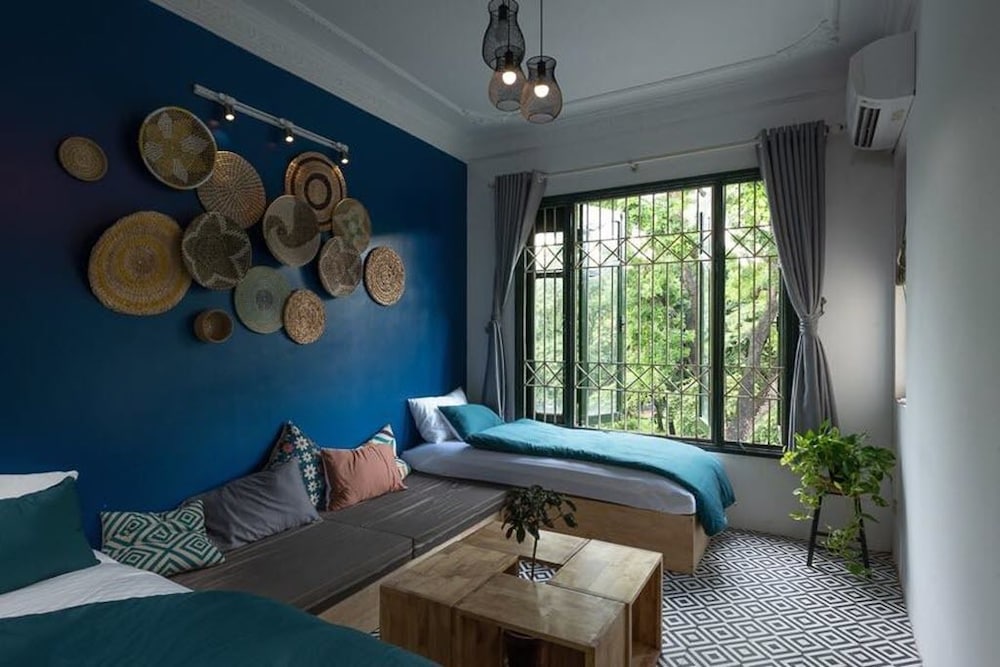 Фото Hover House