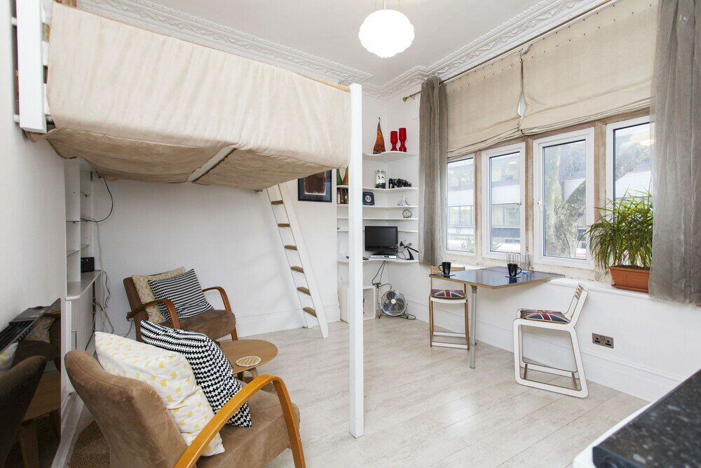 Фото Leicester Square Atmosphere