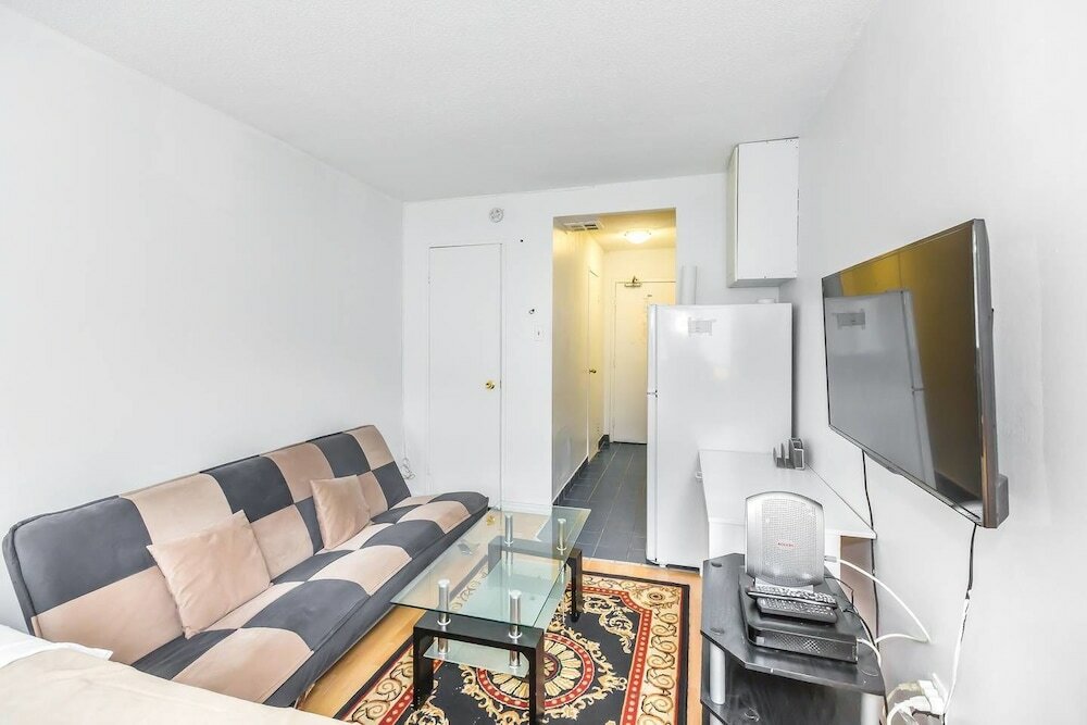 Фото New! Budget Friendly Stay in Downtown