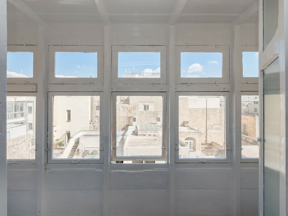 Фото Valletta Cosmopolitan Apartment