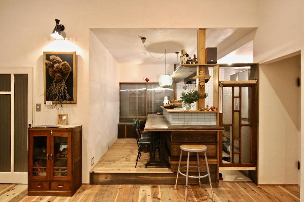 Фото Small Town Hostel Hakodate