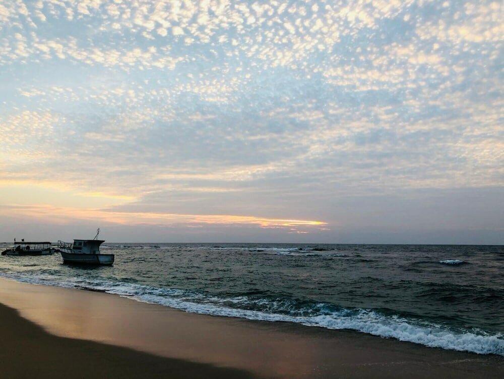 Фото Dasu's Restaurant & Villa