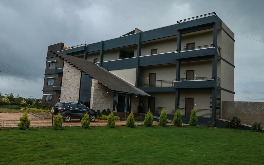 Фото Hotel The Cult