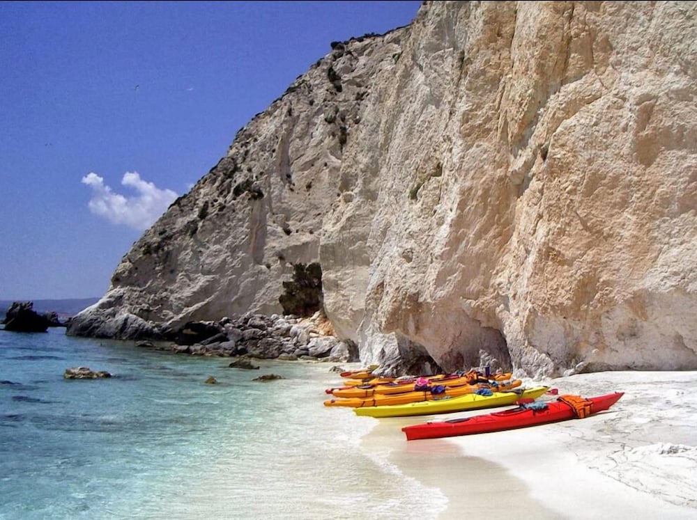 Фото Villa Elaionas 1