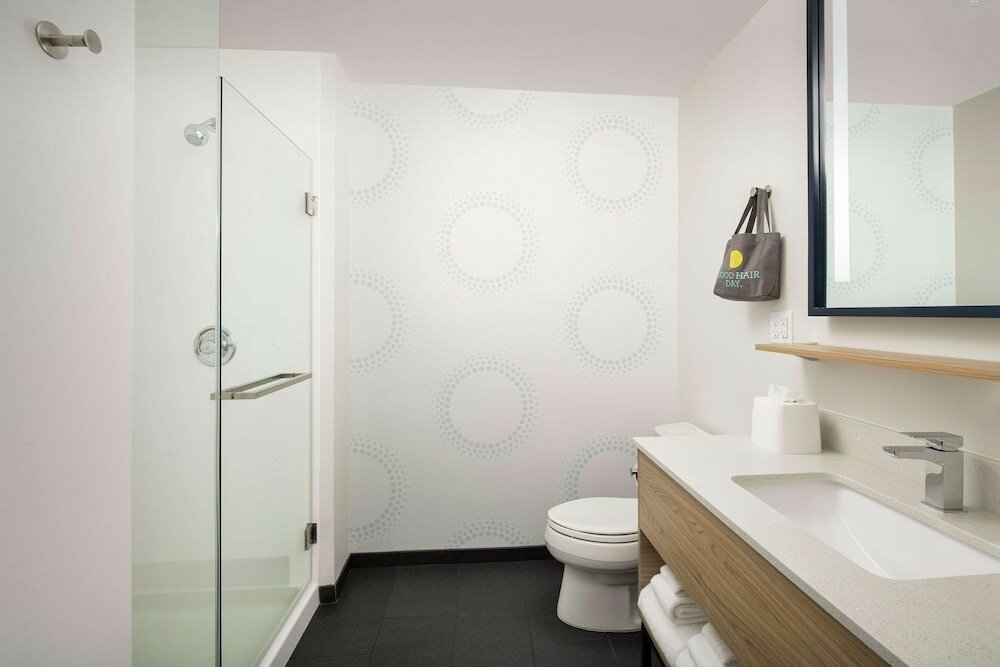 Фото Tru by Hilton Denver Airport Tower Road