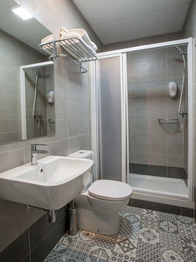 Фото Apartamentos Lonja del Marques