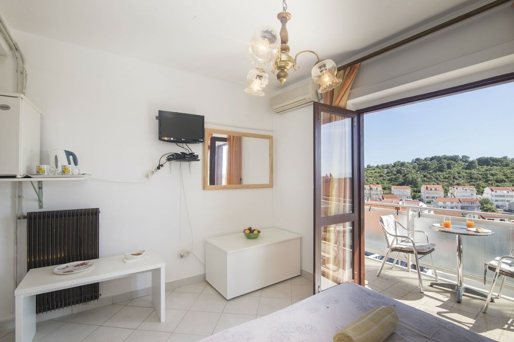 Фото Apartments and Rooms Nikol