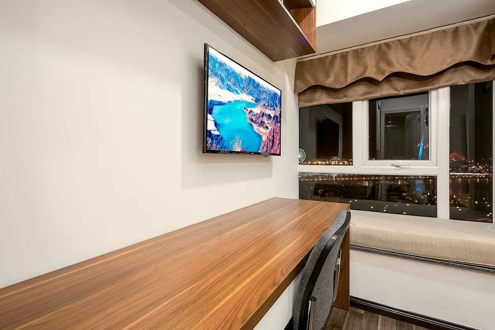 Фото Salalem Monarchy Apartment Han Riverside