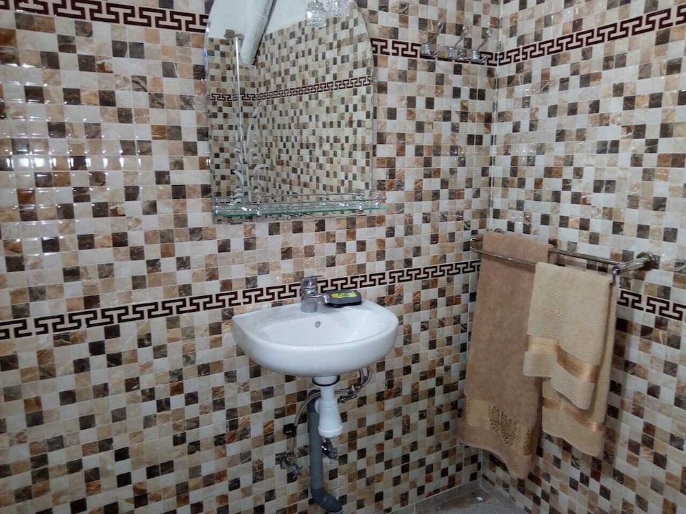 Фото Hotel Ain Leuh