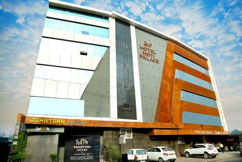 Внешний вид отеля Hotel Moti Palace в Агре, фото 4