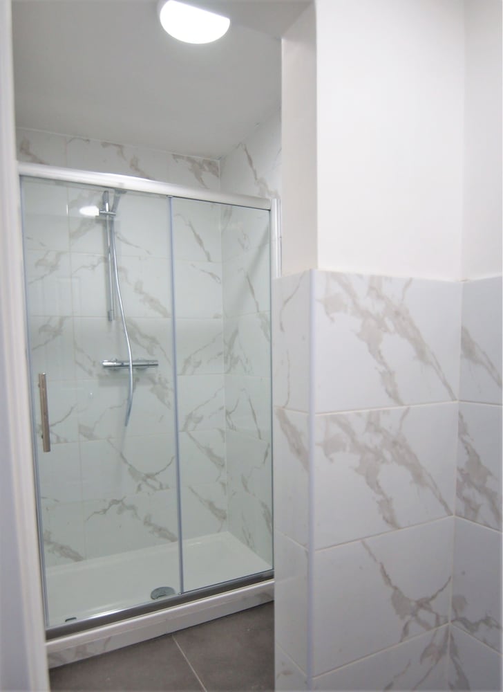 Фото Ifield Road