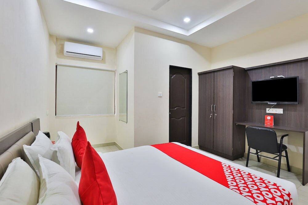 Фото Oyo 22551 Hotel Ssv