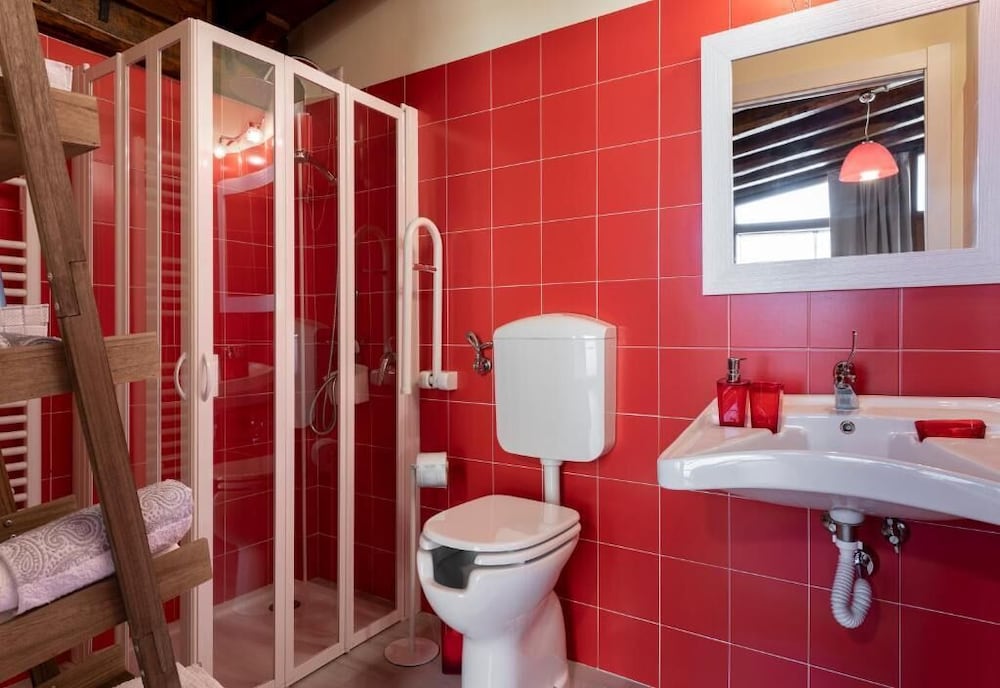 Фото Agriturismo Monte Cologna