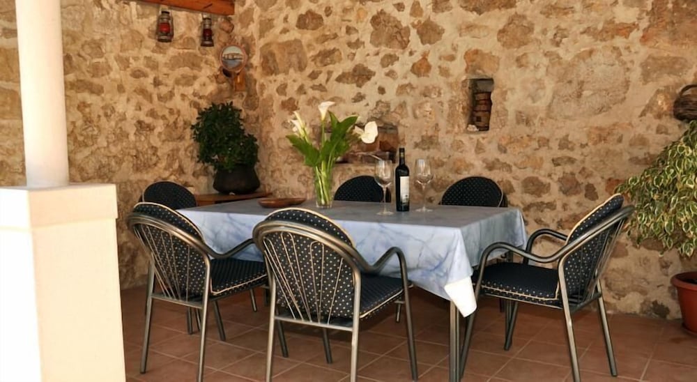 Фото Holiday Home Violic