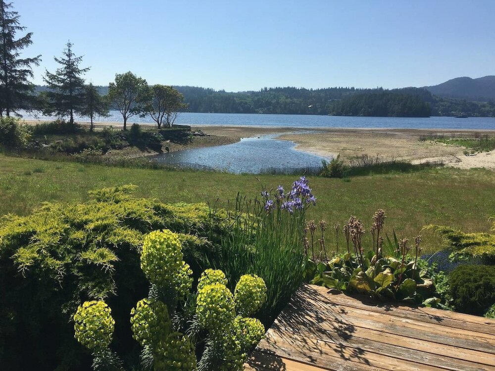 Фото B - Sechelt Private Coastal Home